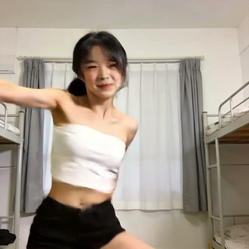Trending beauty dance viral video thumbnail